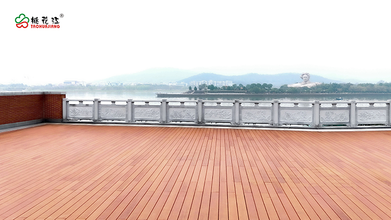 恰同学少年广场